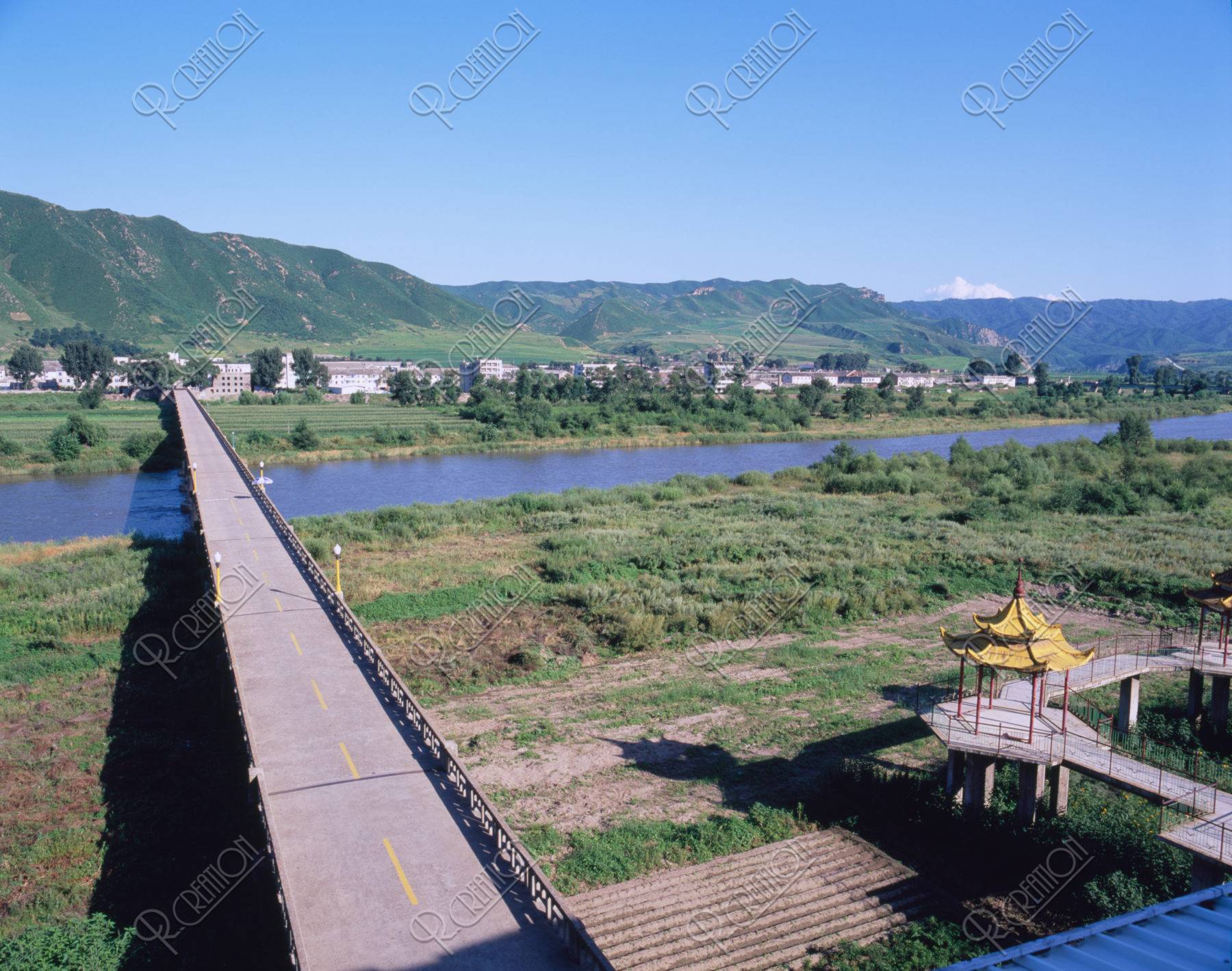 図們市 図們江大橋 対岸北朝鮮