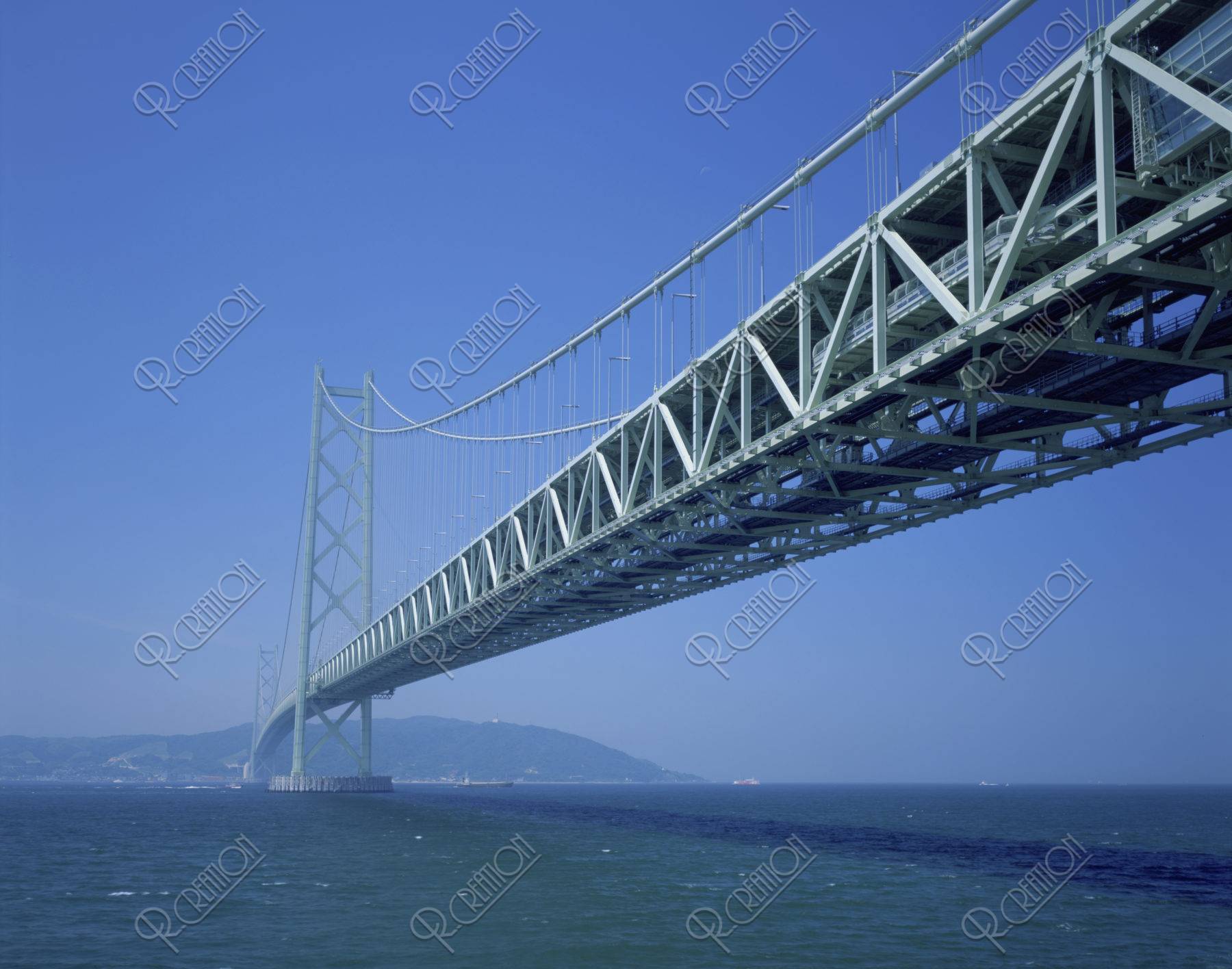 明石海峡大橋（本州側から）