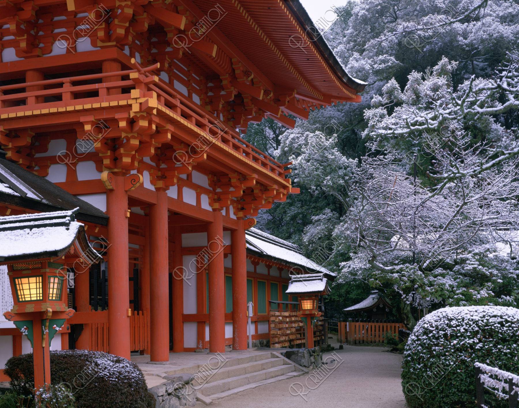 雪の上賀茂神社 Ｗ．Ｈ．