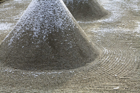 上賀茂神社 立て砂