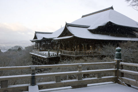 雪の清水寺 Ｗ