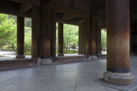 新緑の南禅寺三門