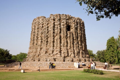 クトゥブミーナール アラーイの塔 世界遺産