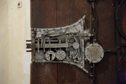 要塞聖堂 宝物庫の錠前 世界遺産