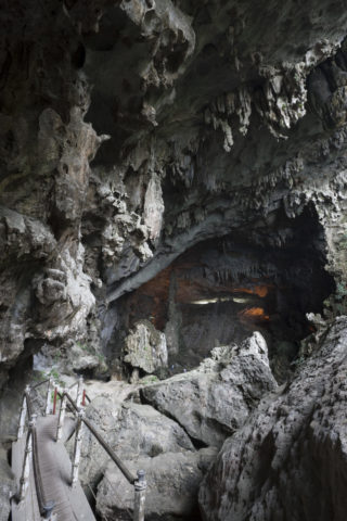 ハロン湾 タウゴー洞窟 世界遺産