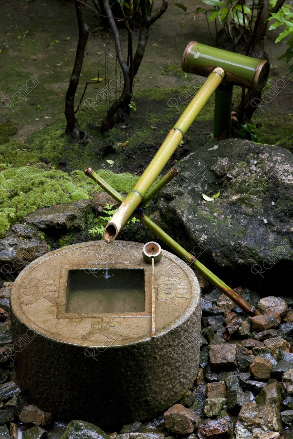 龍安寺 つくばい 写真 アールクリエーション