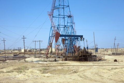 石油の採掘場