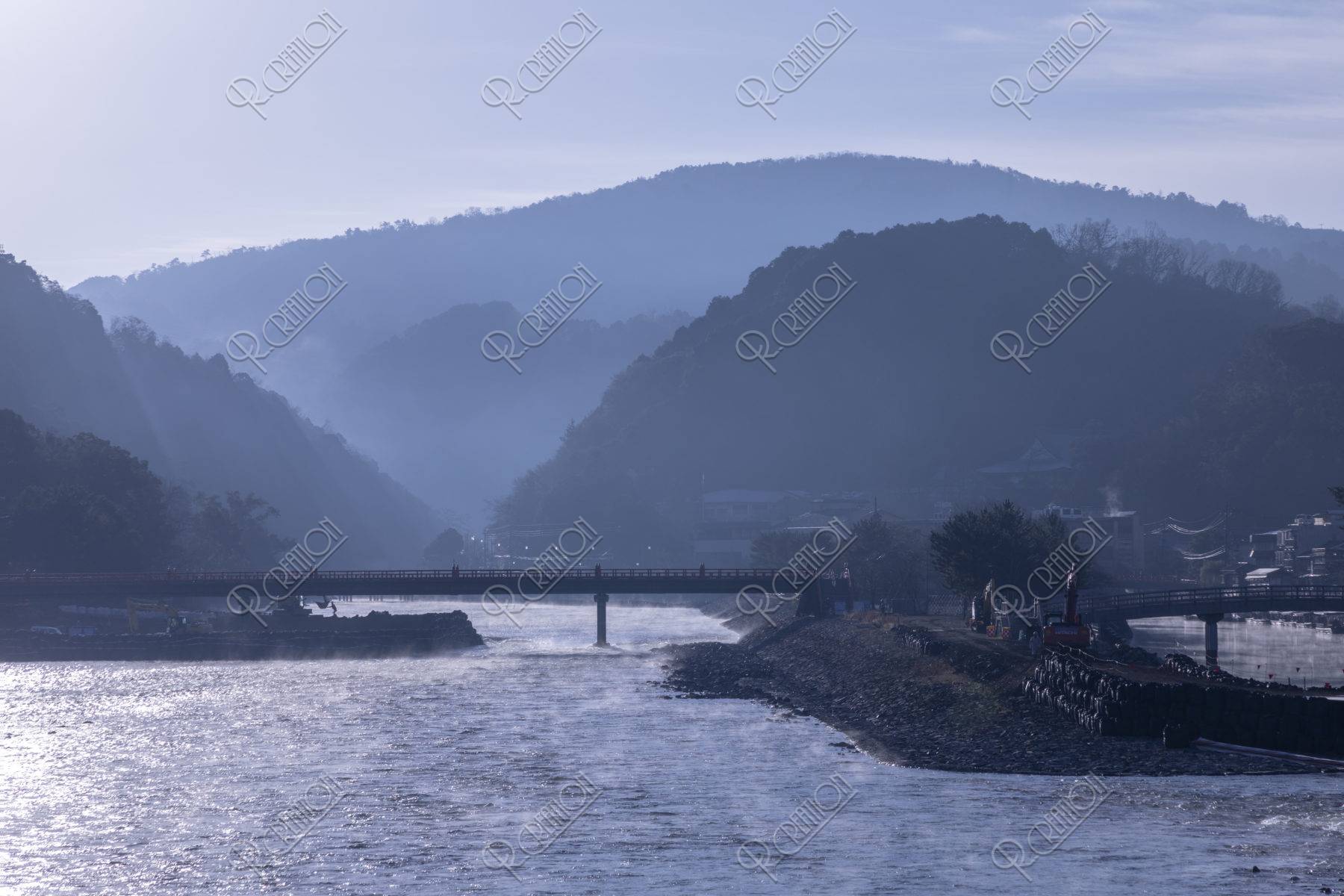 宇治川の川霧