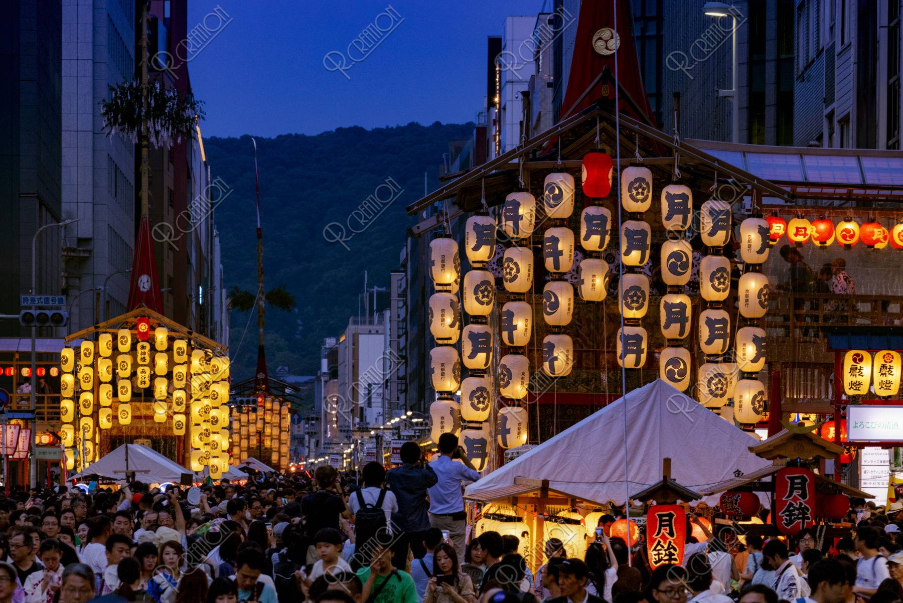 祇園祭 宵山 | ストックフォト | アールクリエーション