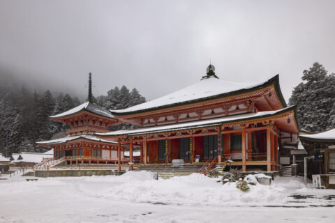 雪の比叡山阿弥陀堂と東塔 延暦寺