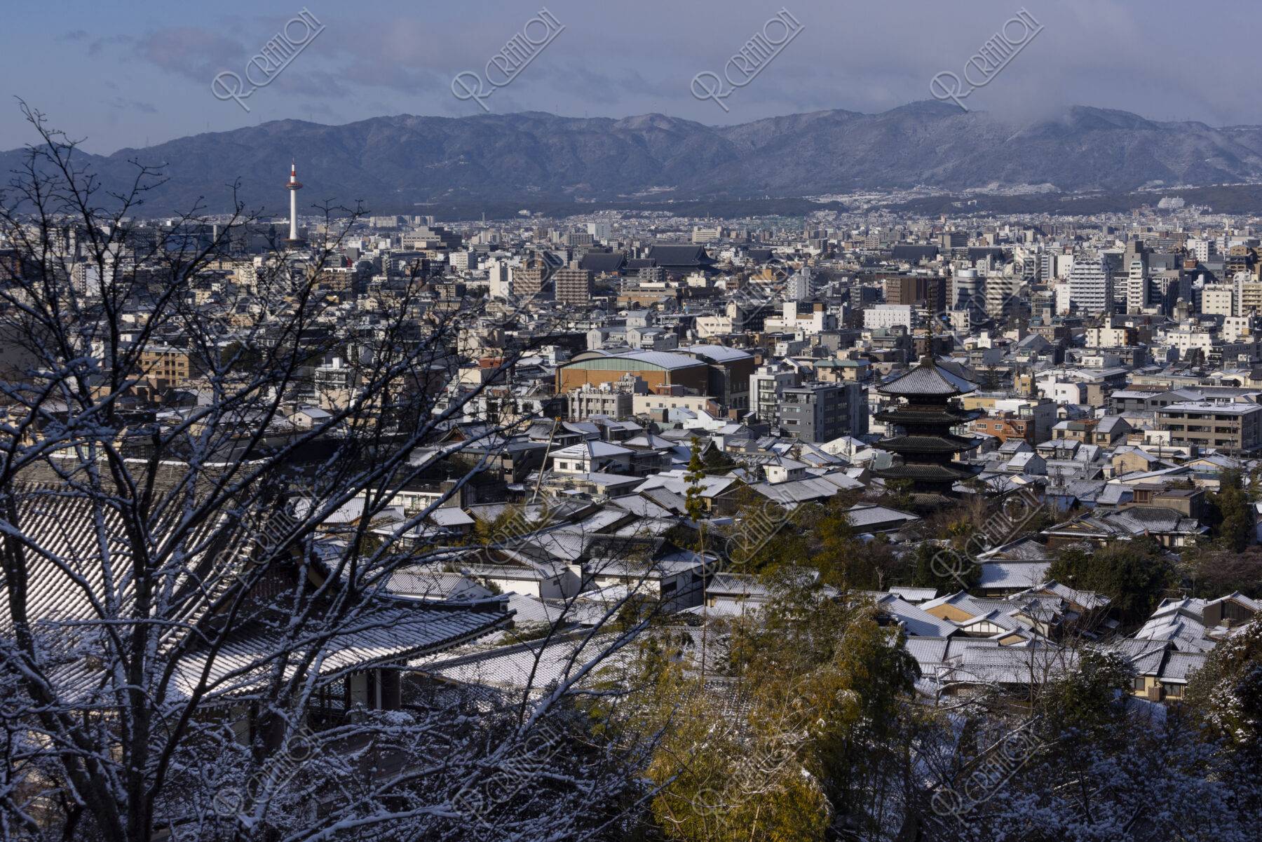 東山からの京都市内雪景色