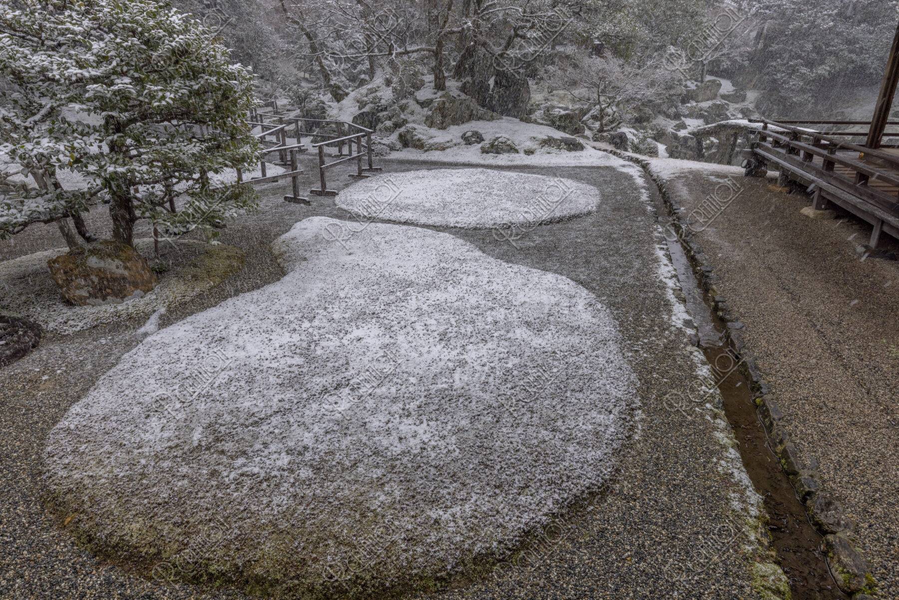 醍醐寺三宝院 瓢箪と盃の庭