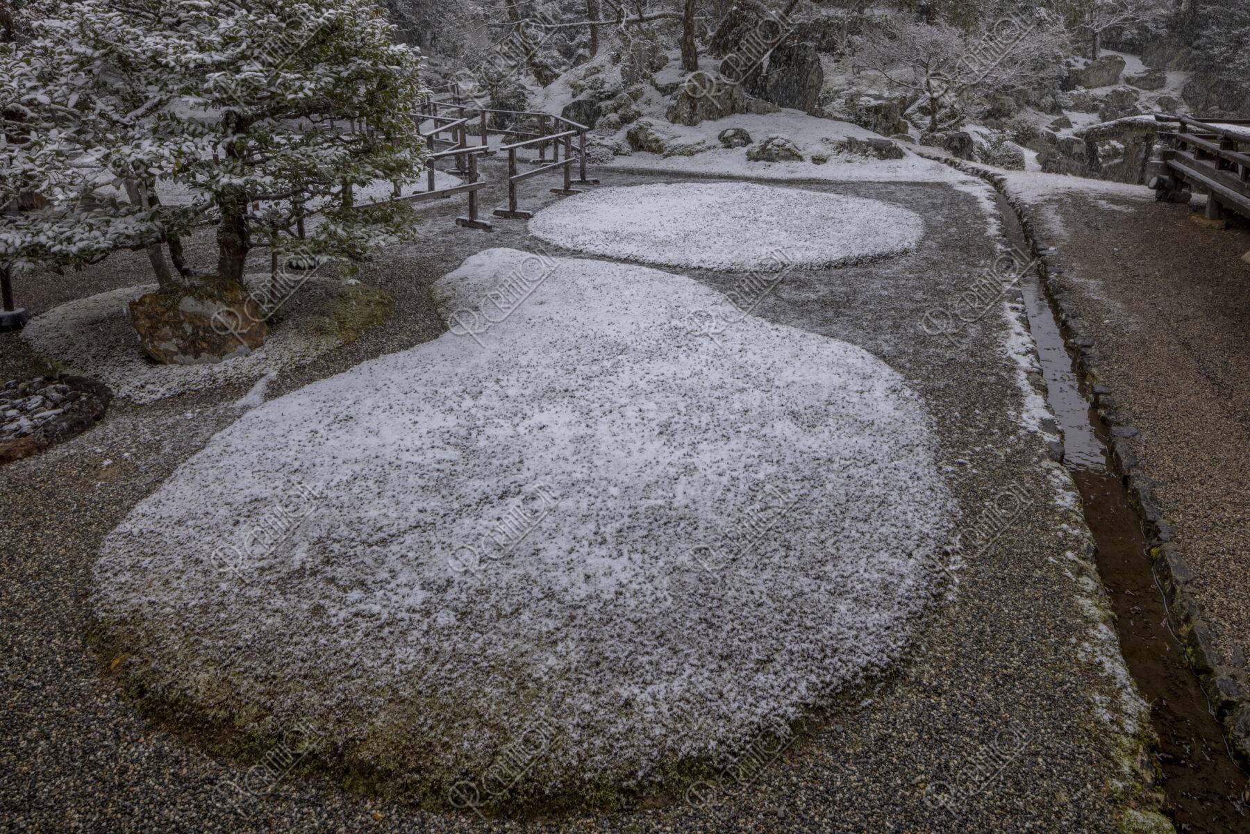 醍醐寺三宝院 瓢箪と盃の庭